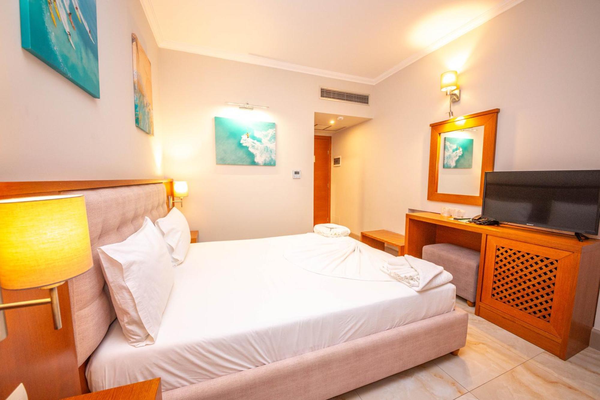 Hotel Sole Mare Ksamil Pokoj fotografie